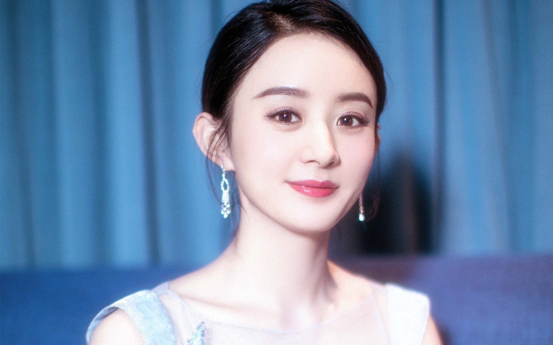 中国选手包揽亚洲滑板锦标赛前三，中国滑板金牌