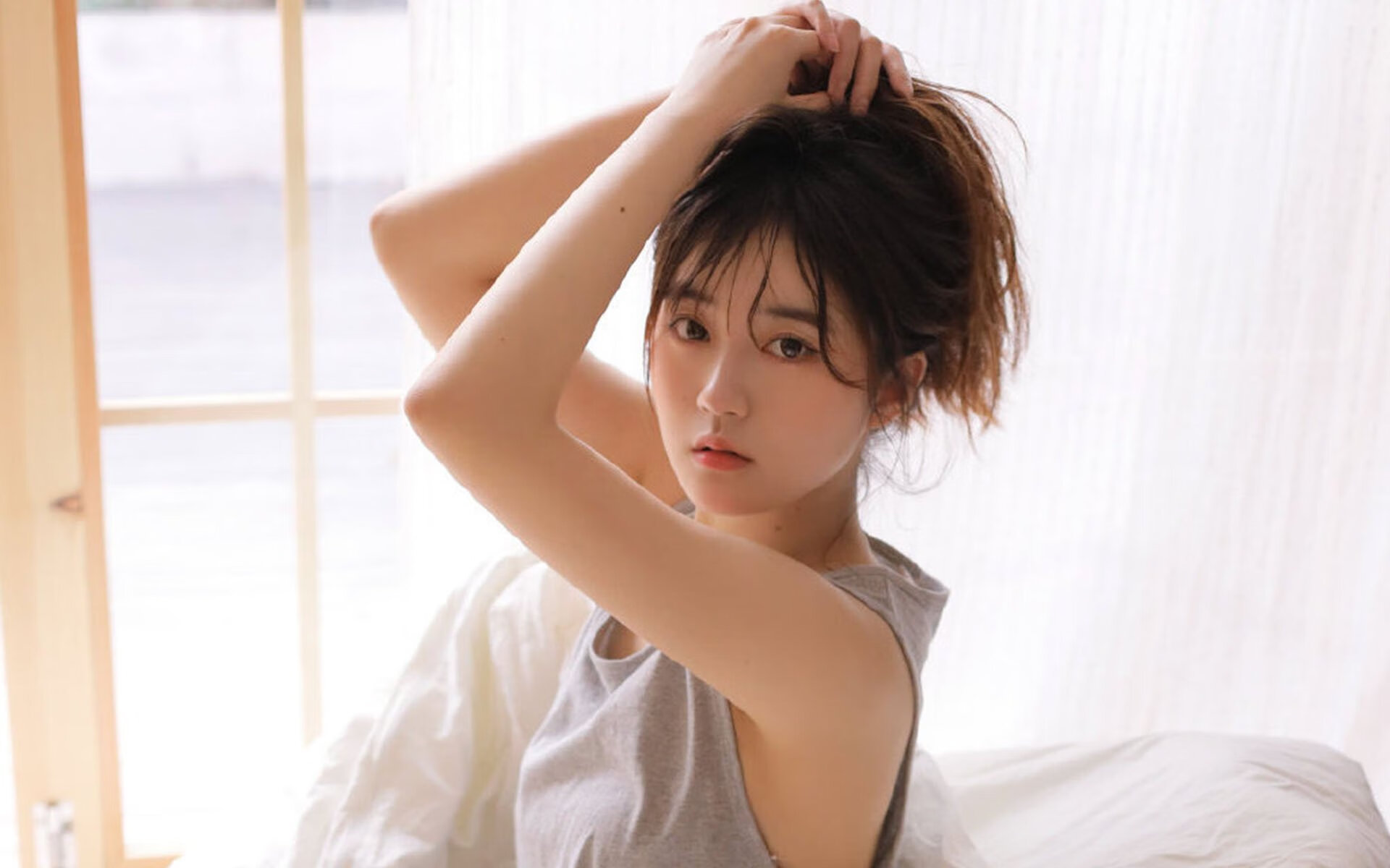 国家队控球后卫多线轮转提高整体节奏控制能力，控球后卫动作