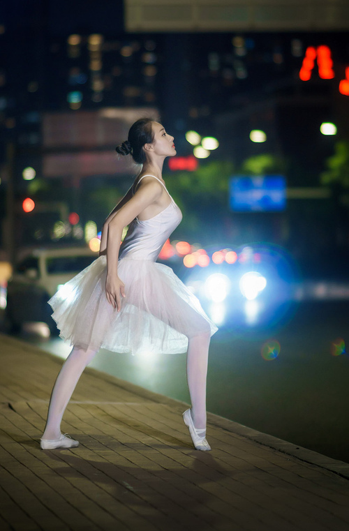 维尔·冯·威克：强攻快速反击，成为南非队战术中的关键力量，维尔纳冯西门子简介